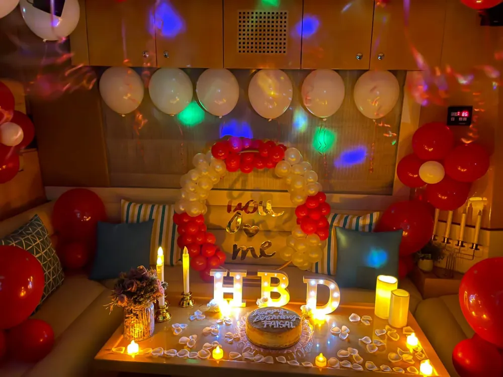 Sunseeker 1st Birthday Girl Yacht 70 feet