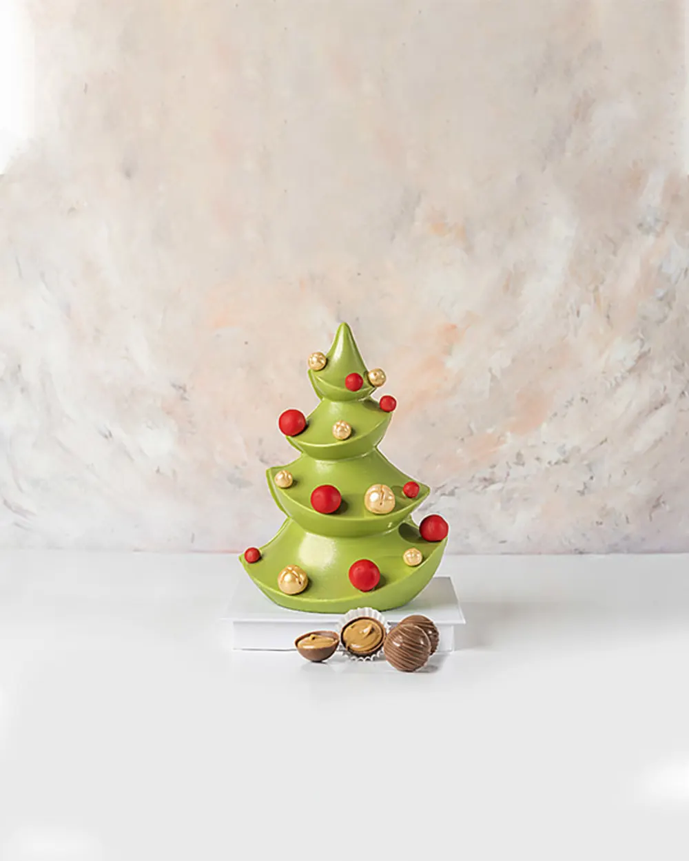 Green and Red Christmas Tree by NJD