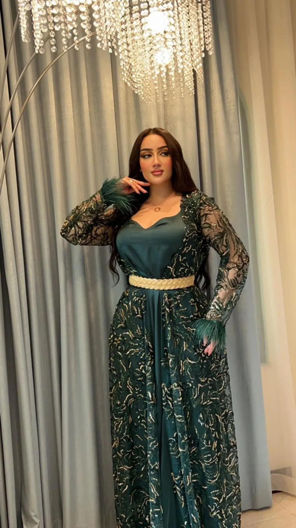 Traditional Moroccan dress for women for special occasions