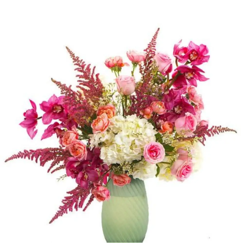 Glass vase arrangement