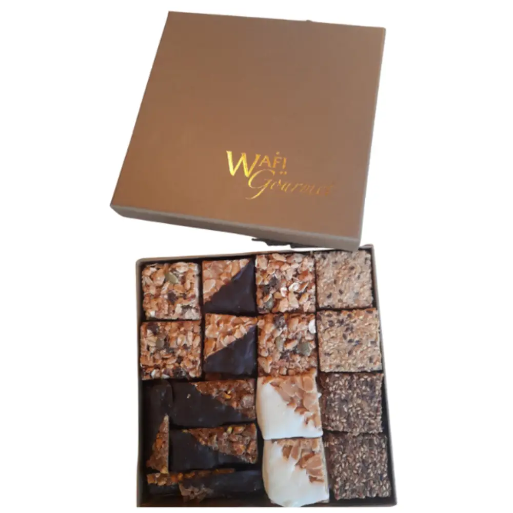 WG gift box Assorted Granola Crackers