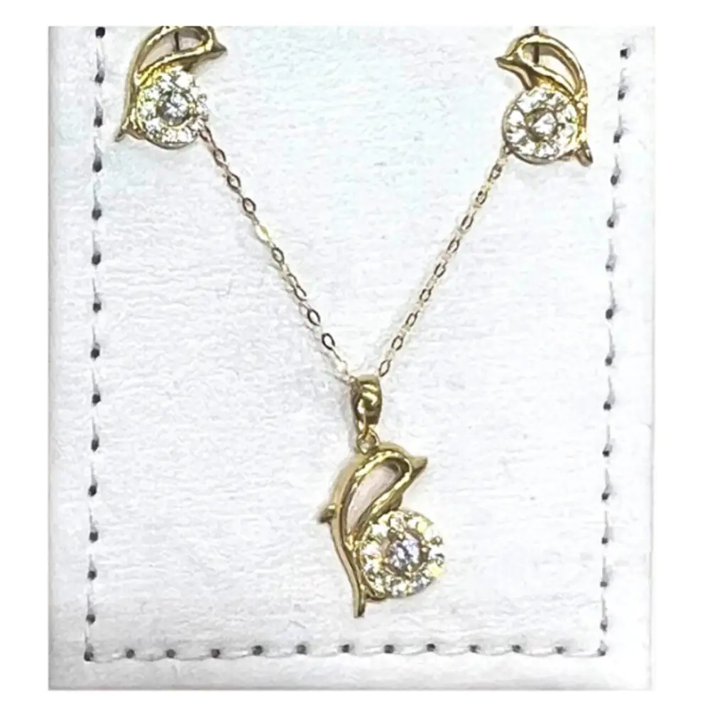 Catenary with a pendant in the shape of a dolphin