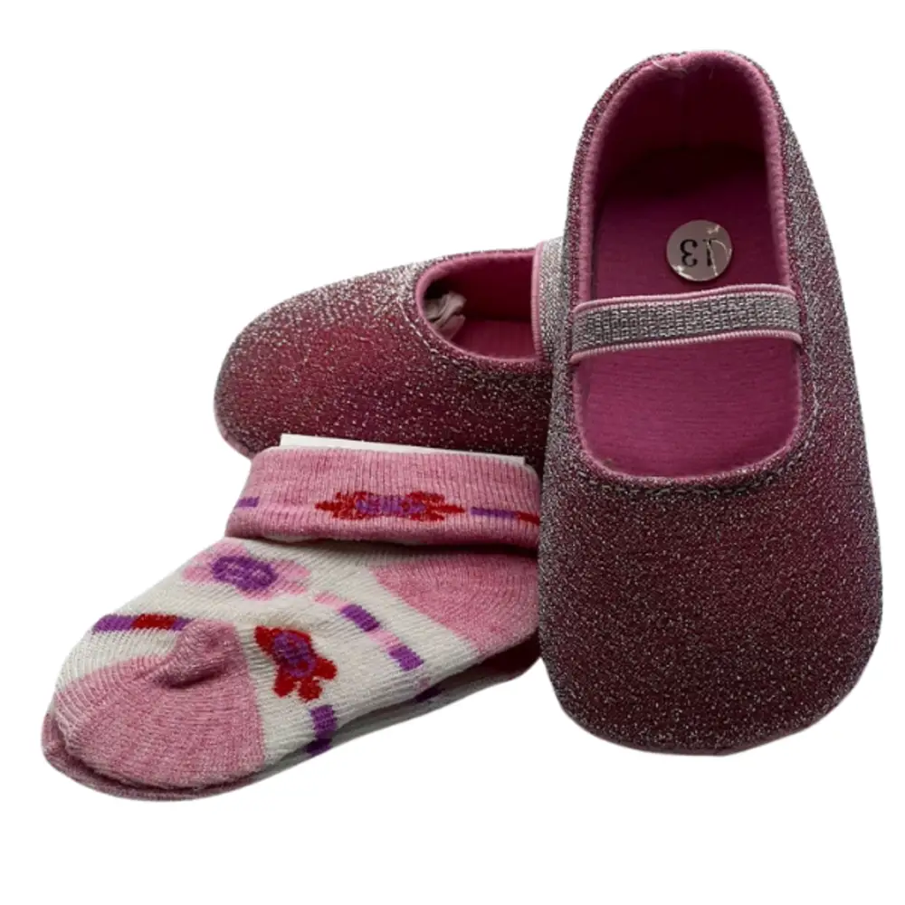 Children's shoes with pantyhose 2