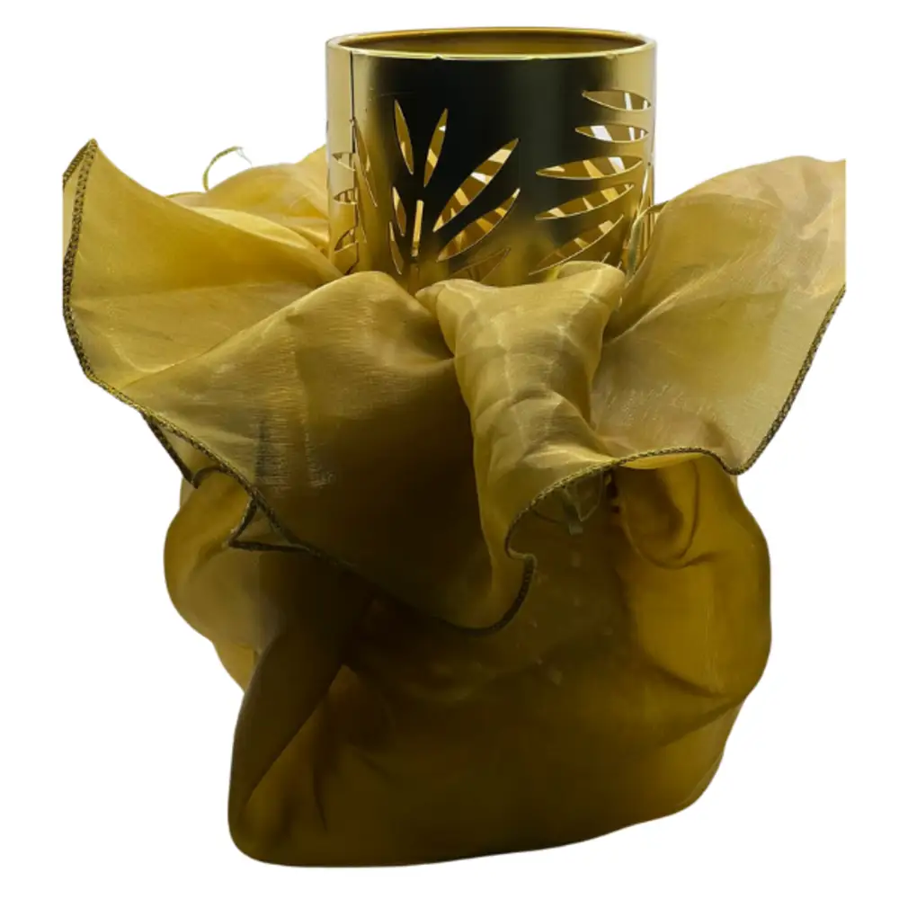 Golden vase