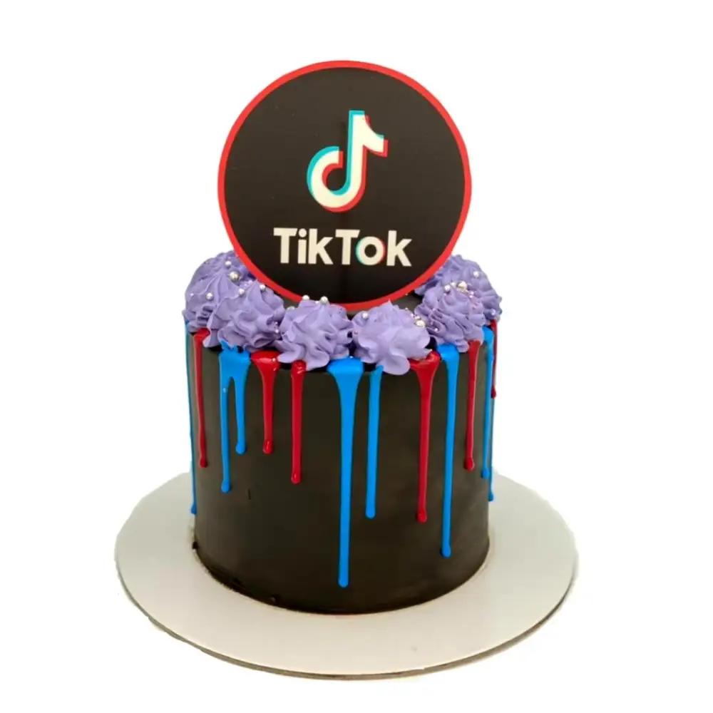 Tiktok Tall Cake