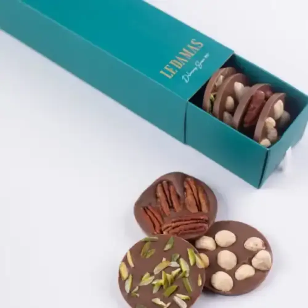 Circle milk chocolate