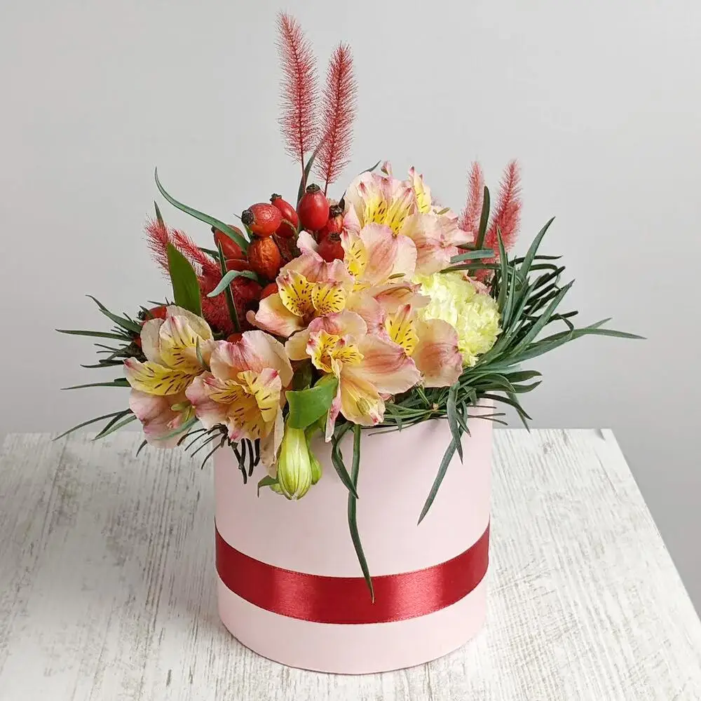 Composition in Pink and Red tones