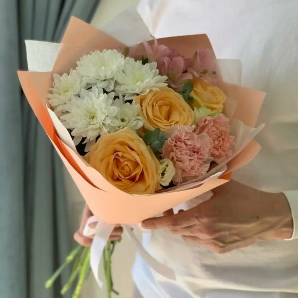 Delightful Mixed Flower Bouquet-604