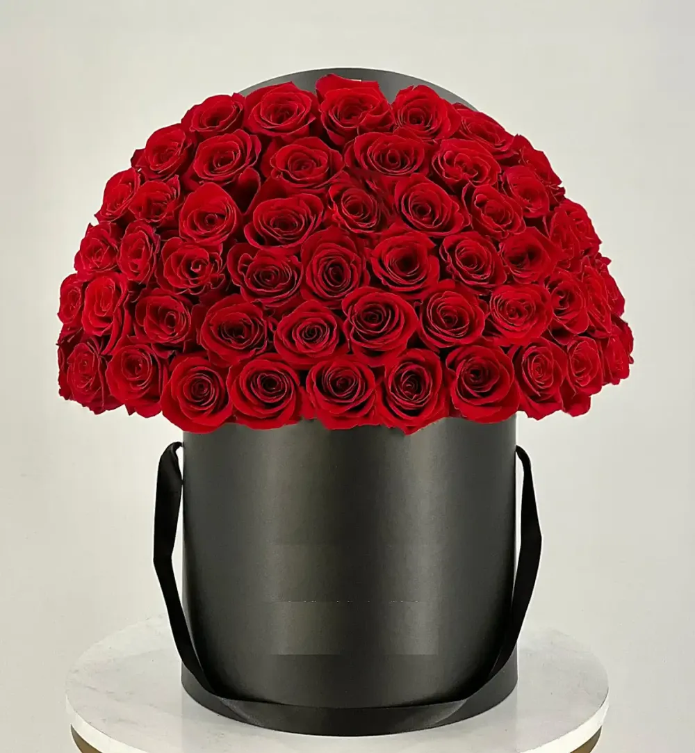 Box of Eternal Flowers Roses