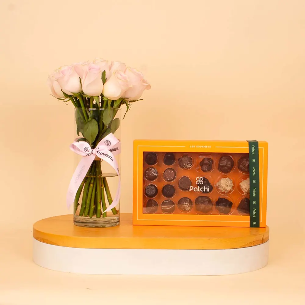 Patchi Les Gourmets 20 pcs & Pink Roses Vase