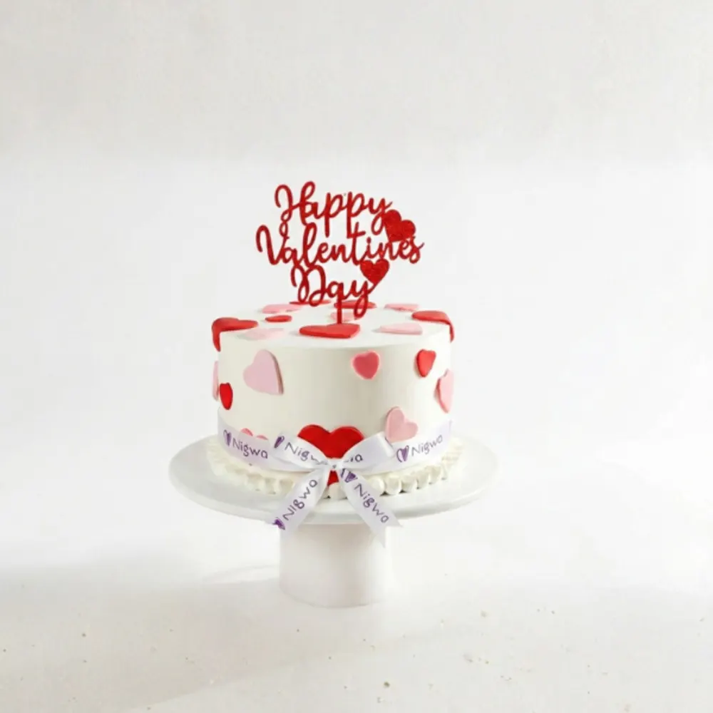Be Mine Forever Valentine Cake (600 gm)