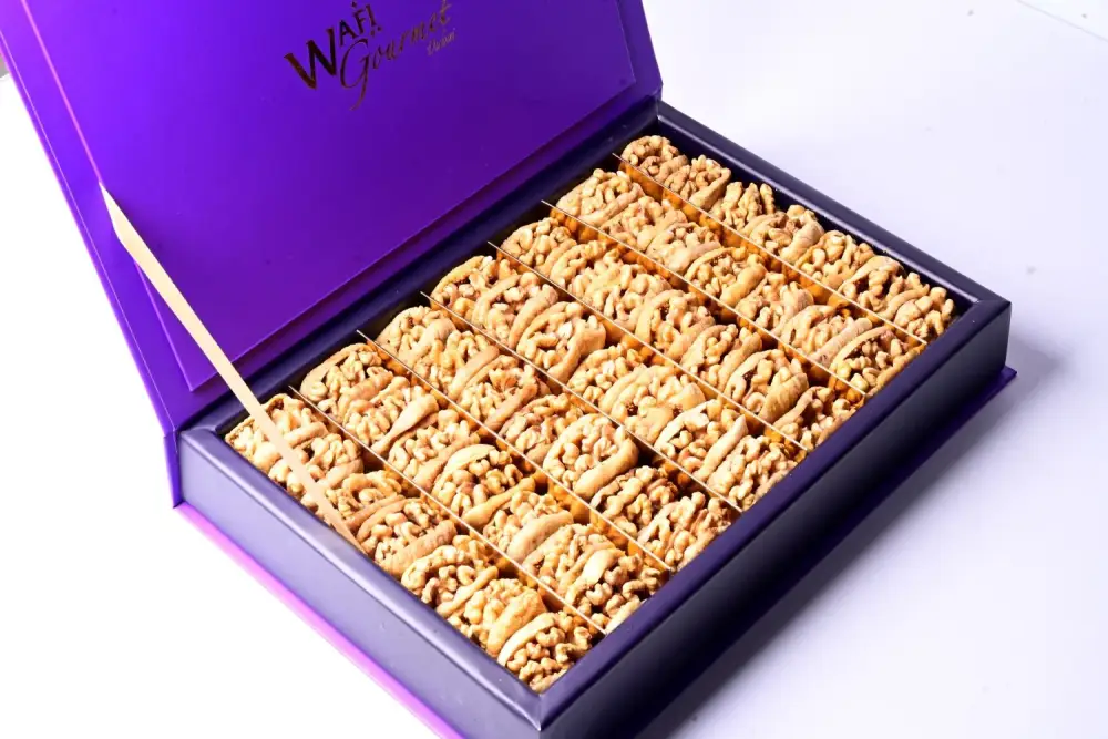 DRIED FIGS STUFFED WITH WALNUT GIFT BOX LARGE