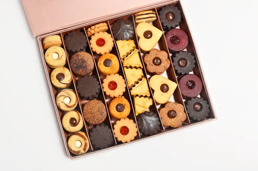 WG PETIT FOUR MAGNET GIFT BOX LG