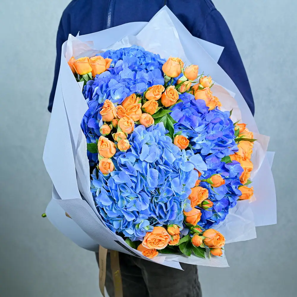 Hand Bouquet Hydrangea Blue & Oranges