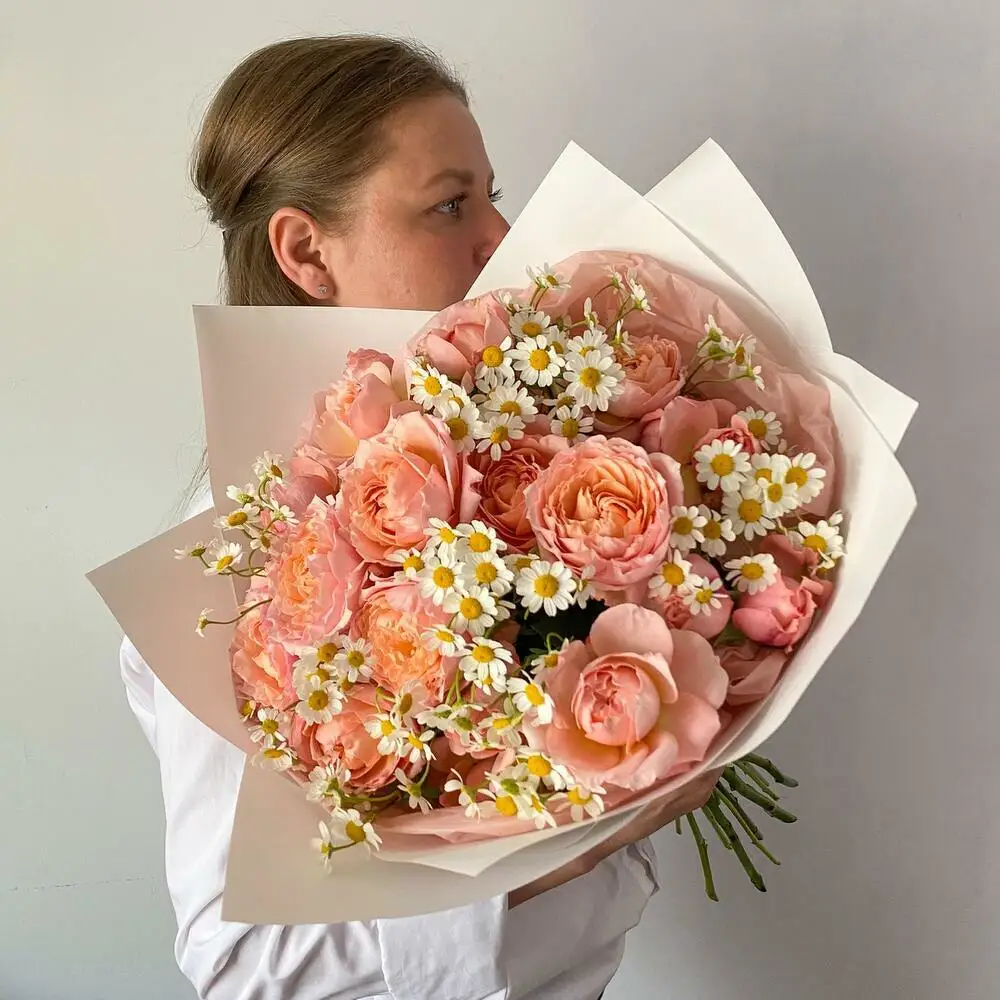 ROMANTIC VALENTINE’S DAY BOUQUET1