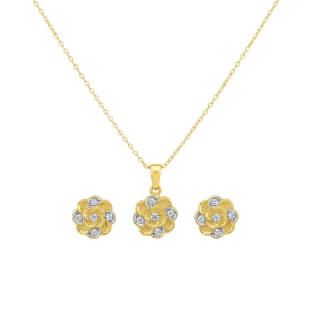 Chain with an oval pendant containing a crescent moon 1