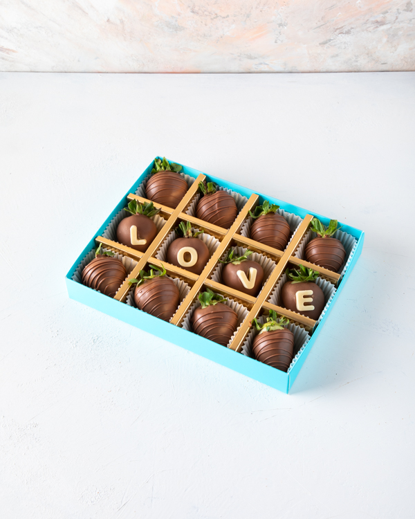 Milk Chocolate Strawberries view 4