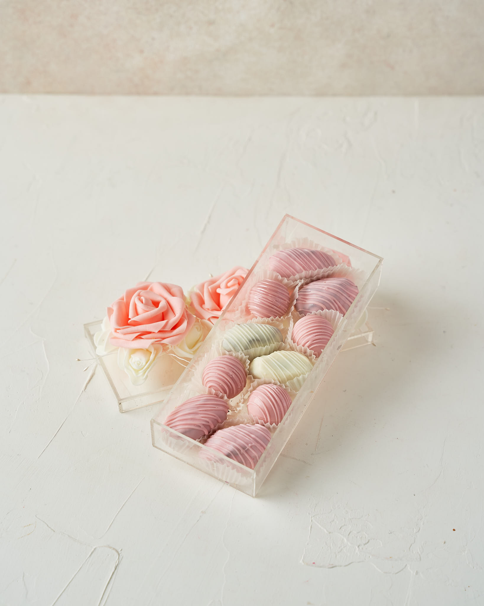 Birthday perfume gifts with chocolate and flowers 9 view 8