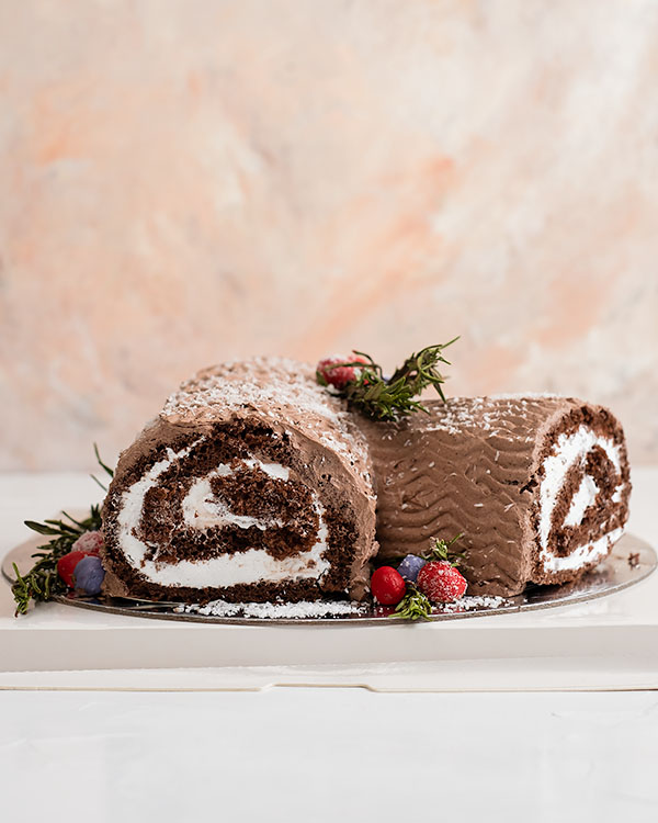 Yule log Cake byNJD view 4