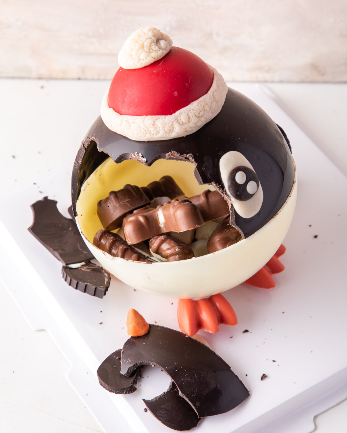 Piñata Penguin by NJD view 1