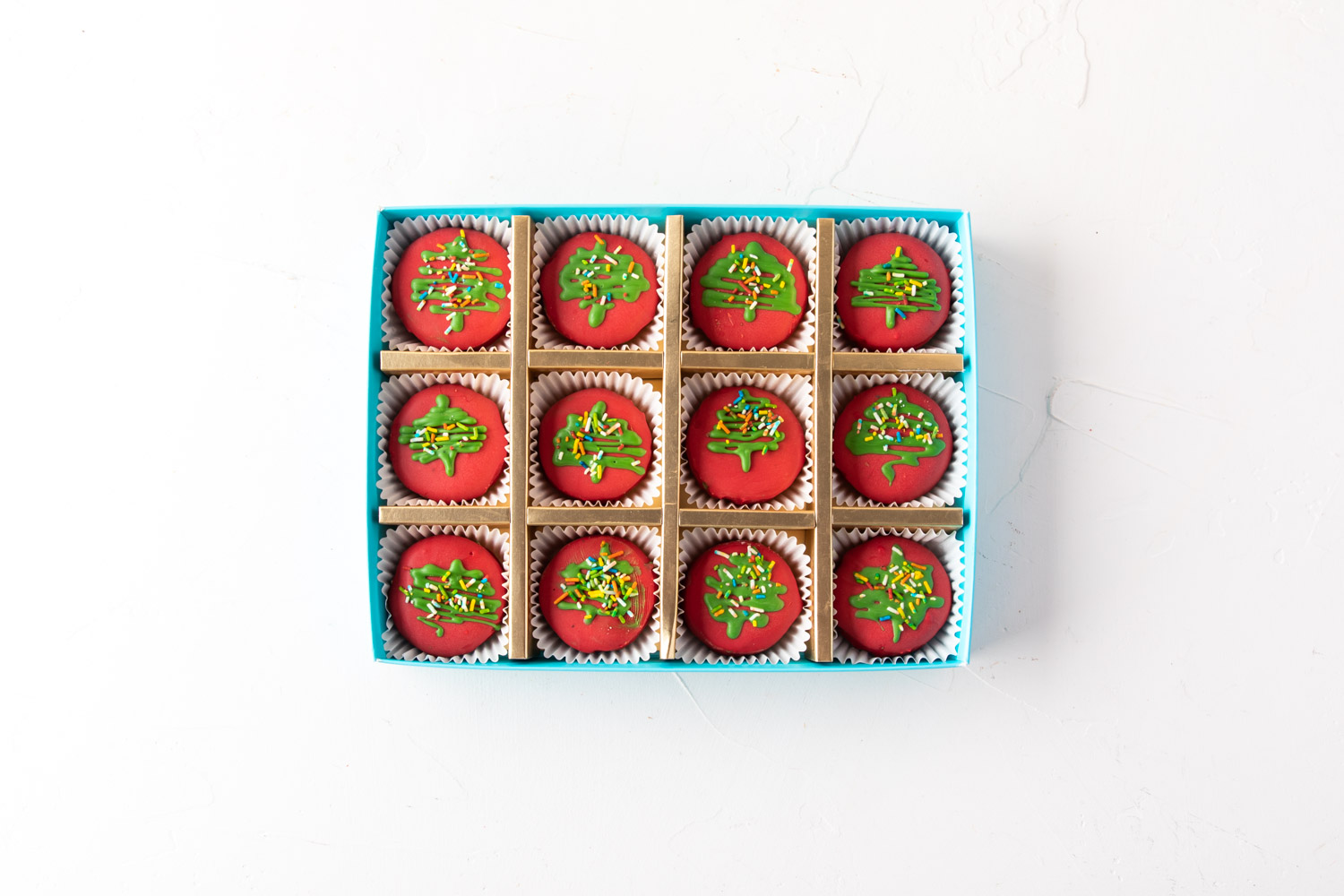 12pcs Christmas Theme Oreos by NJD view 1