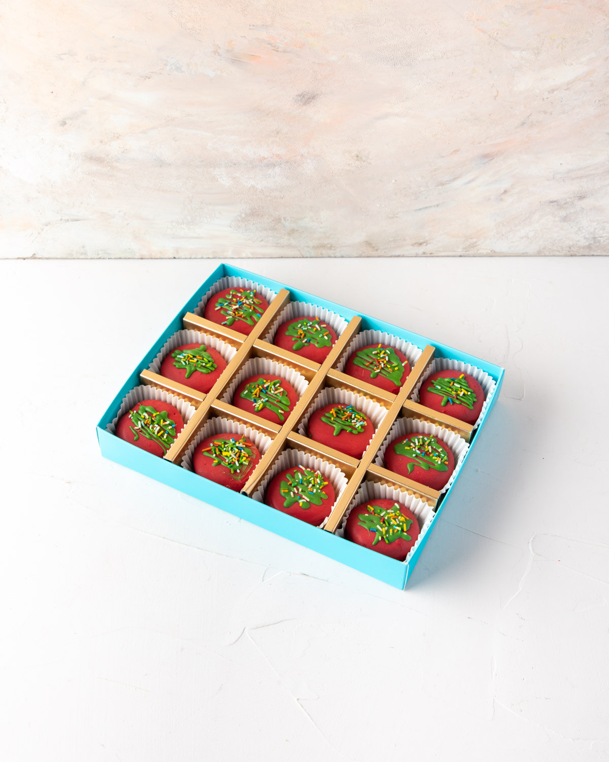 12pcs Christmas Theme Oreos by NJD view 5