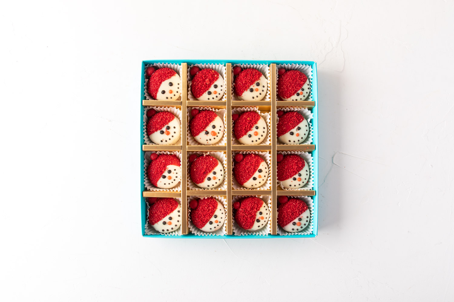 16pcs Snowman Oreos by NJD view 1
