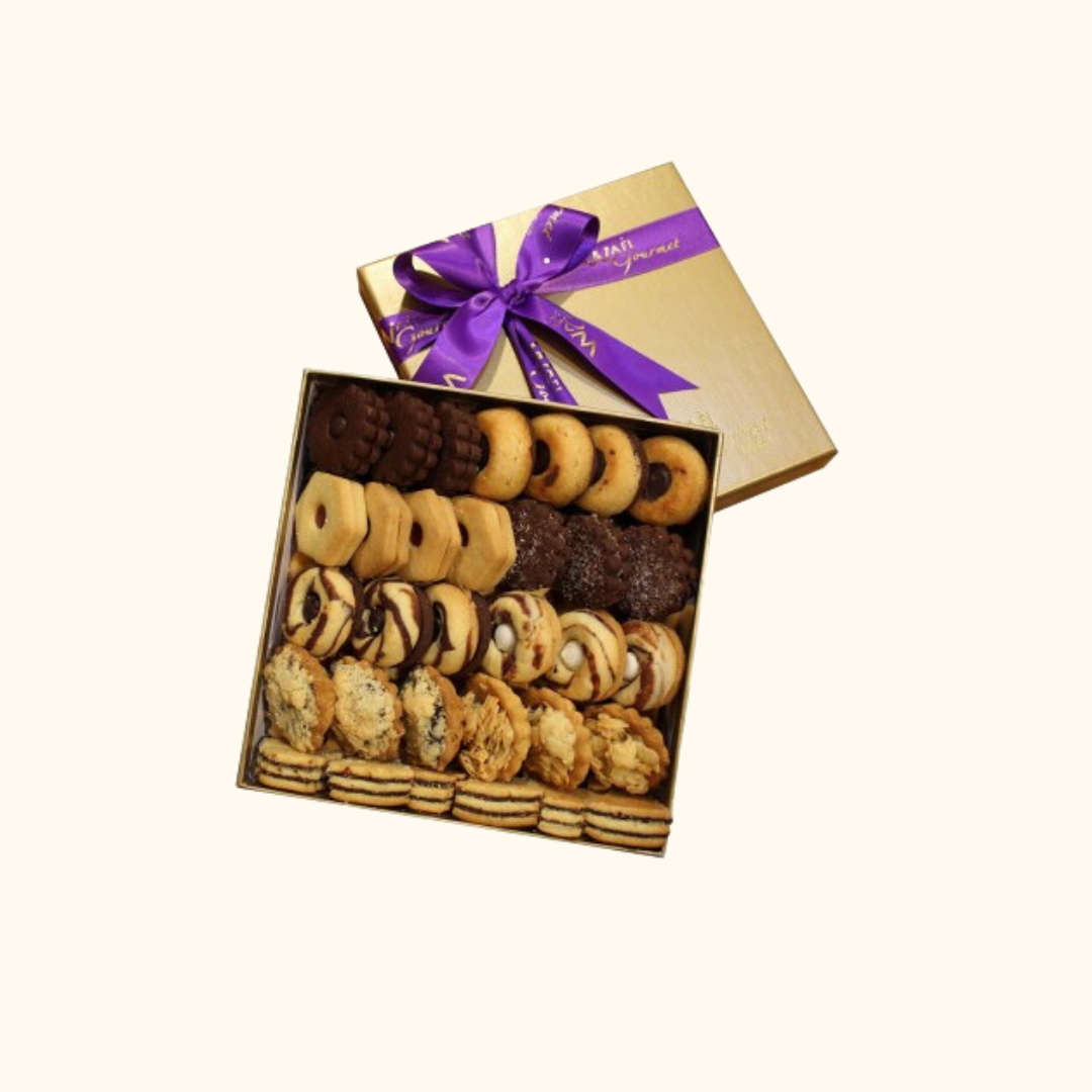 Treat Me (Favors) view 5