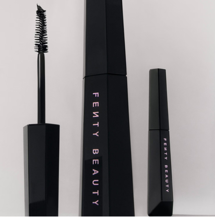 Fenty Beauty Hella Thicc Volumizing Mascara view 4