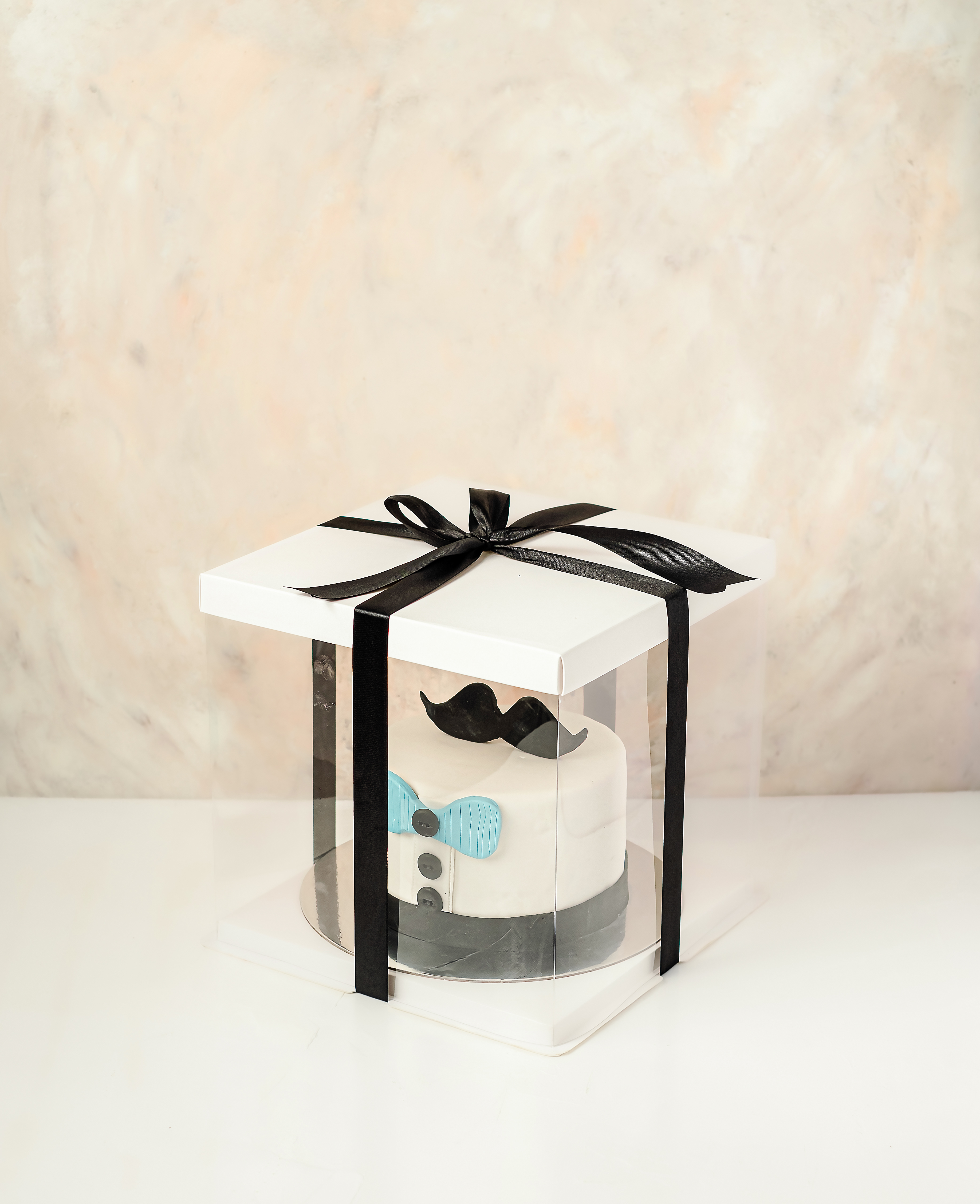 Mini Cake with Bow tie by NJD view 4