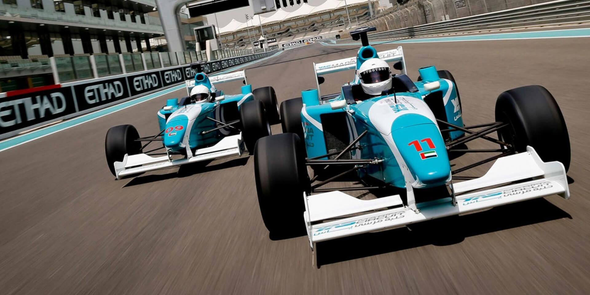 Formula Yas 3000 view 4
