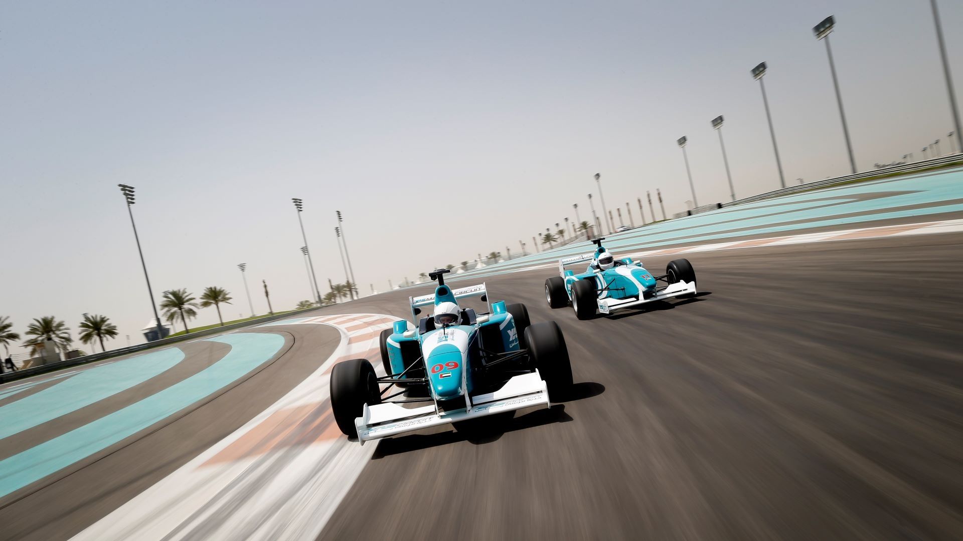 Formula Yas 3000 view 6