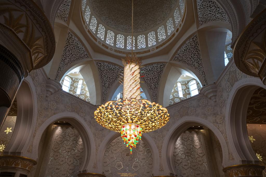 Sheikh Zayed Mosque view 6
