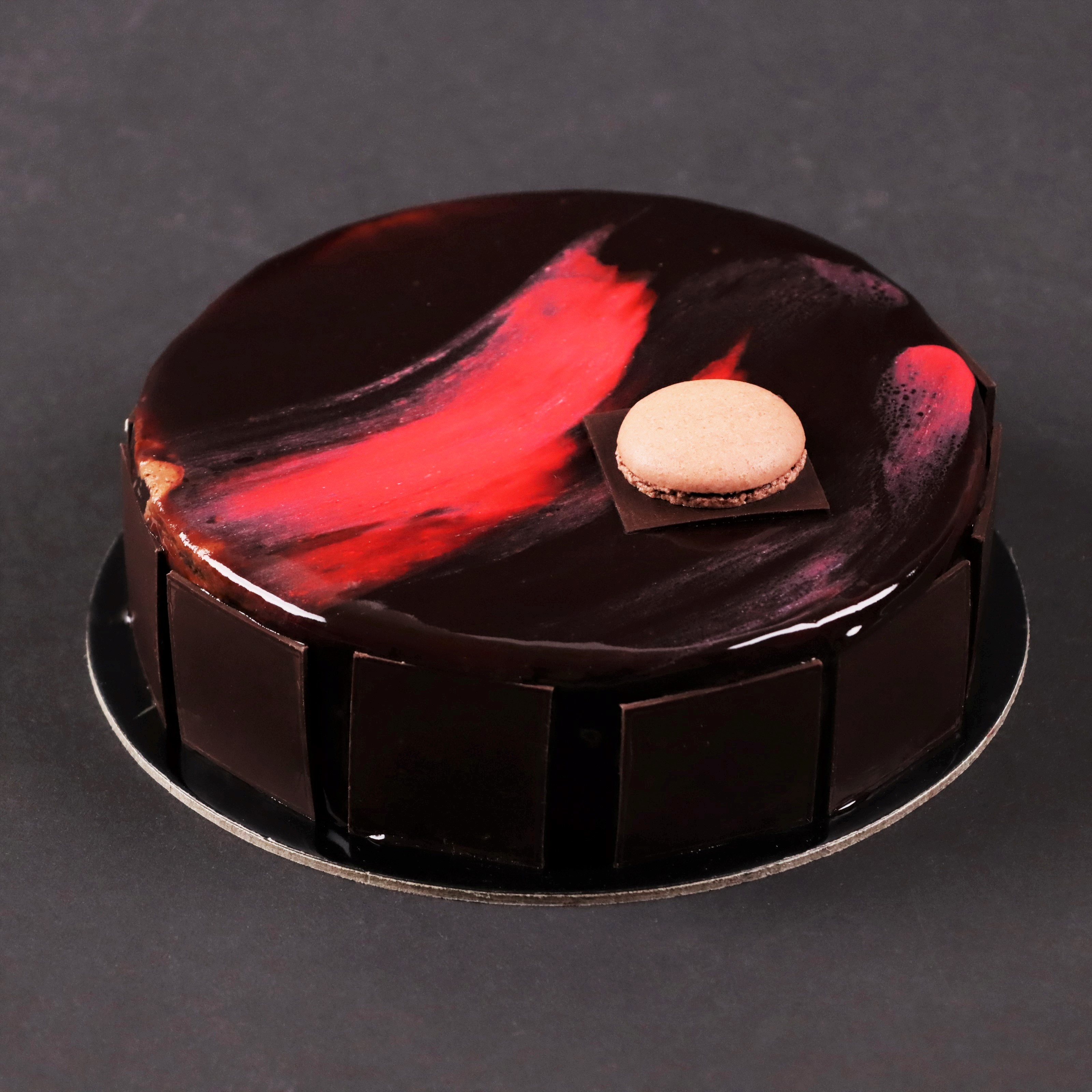 Alcazar dark chocolate cake view 1