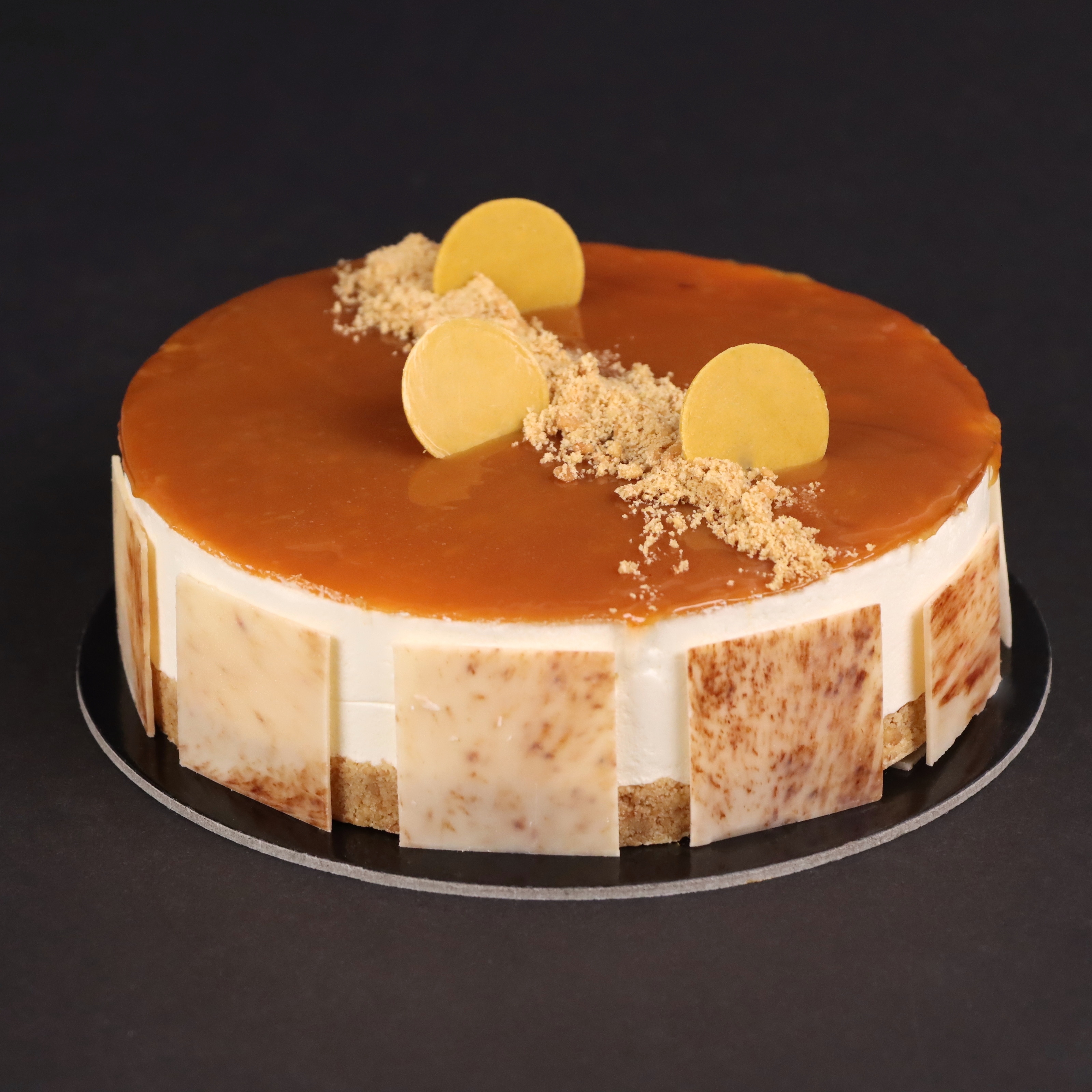 Caramel cheesecake view 1