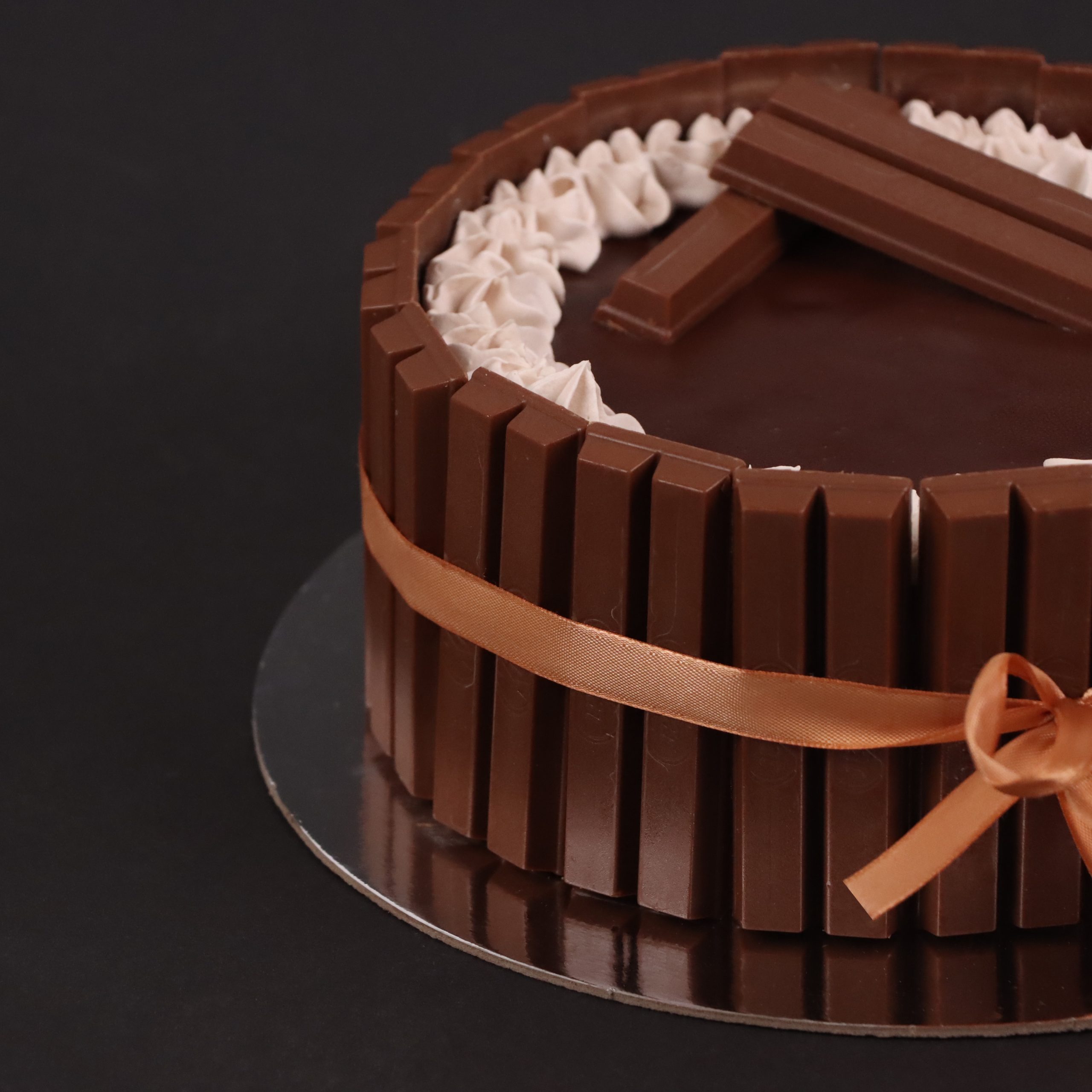 Kit Kat cake view 7