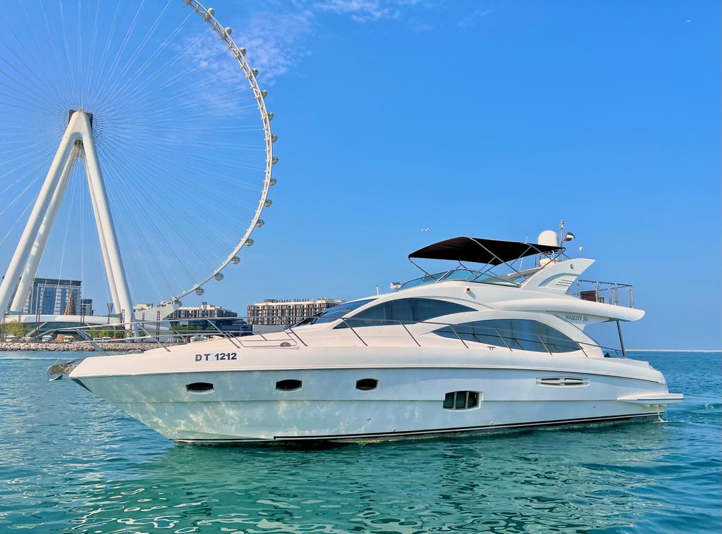 Majesty Yacht 56 ​​feet view 10