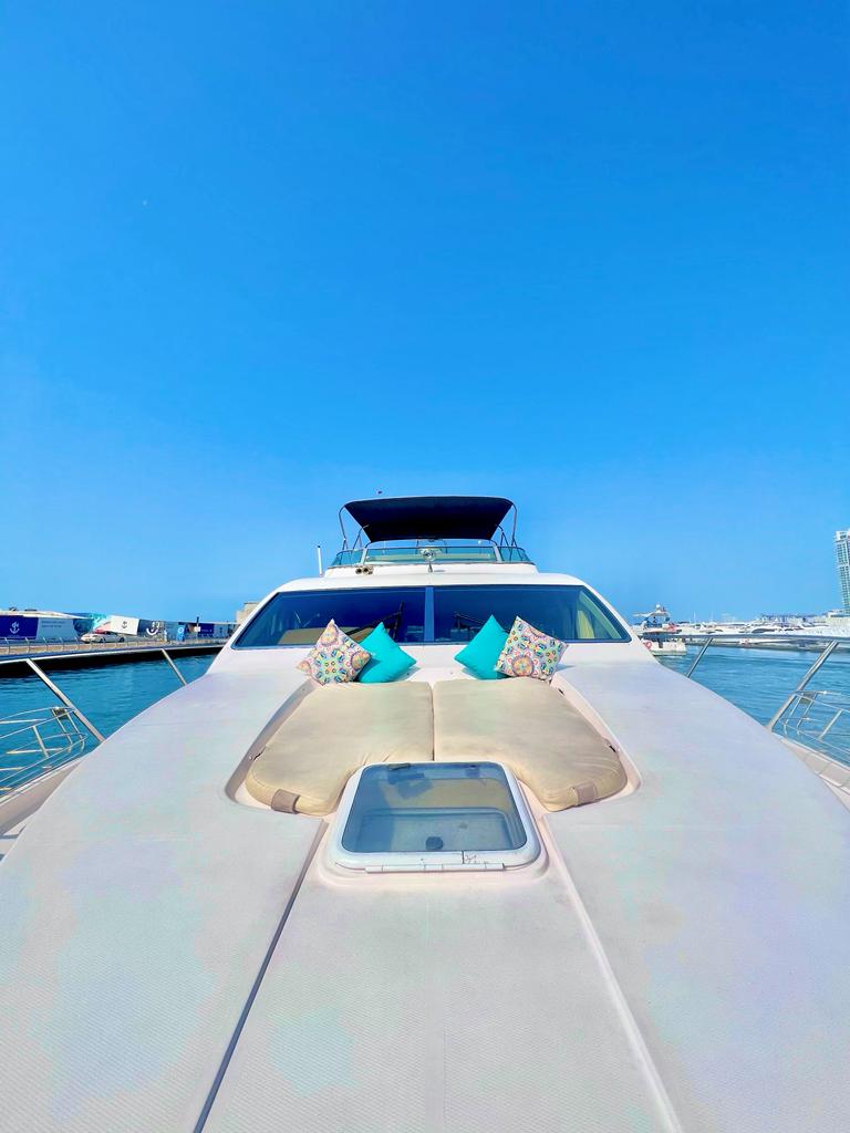 Majesty Yacht 56 ​​feet view 8