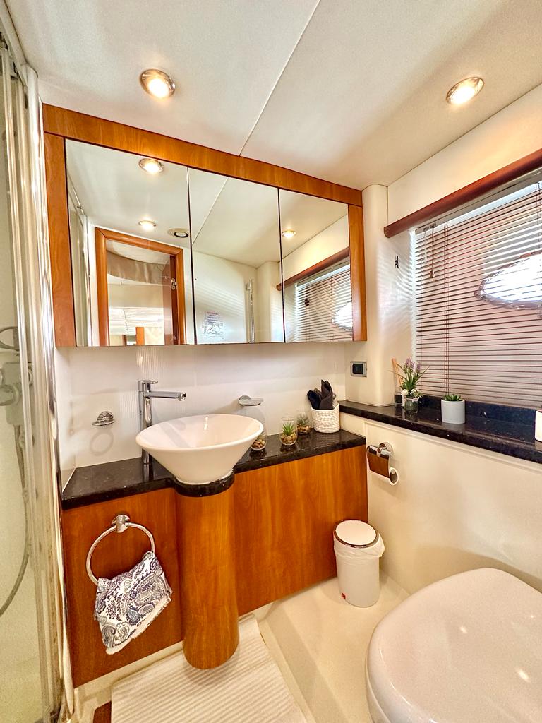 Sunseeker 70ft yacht view 30