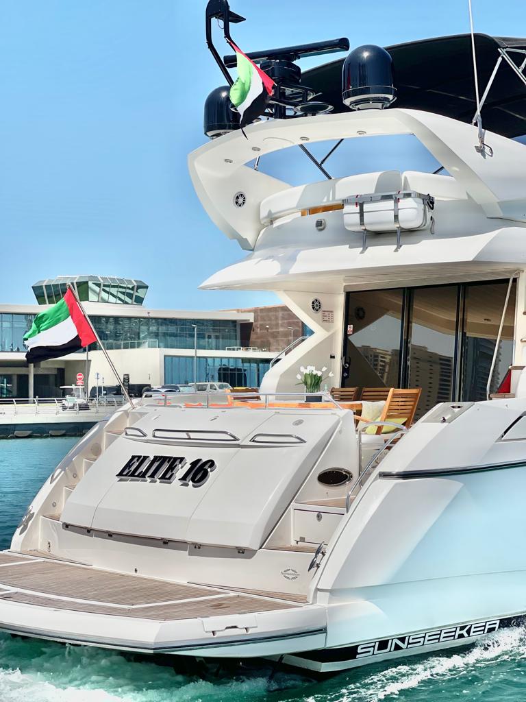 Sunseeker 70ft yacht view 41