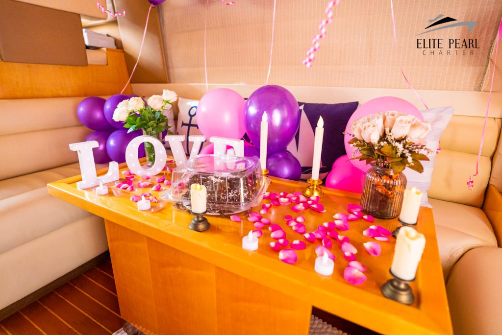 Girl's Birthday Yacht 31 feet view 6