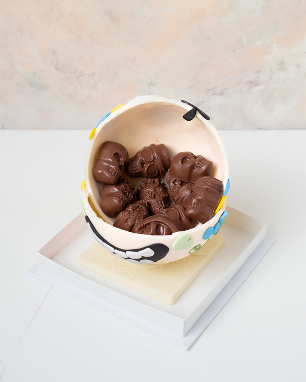 Colorful Smashable Halloween Chocolate view 4