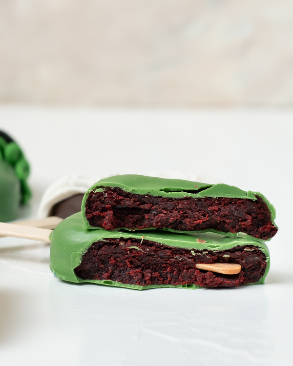 Assorted Halloween Cakesicles by NJD view 4