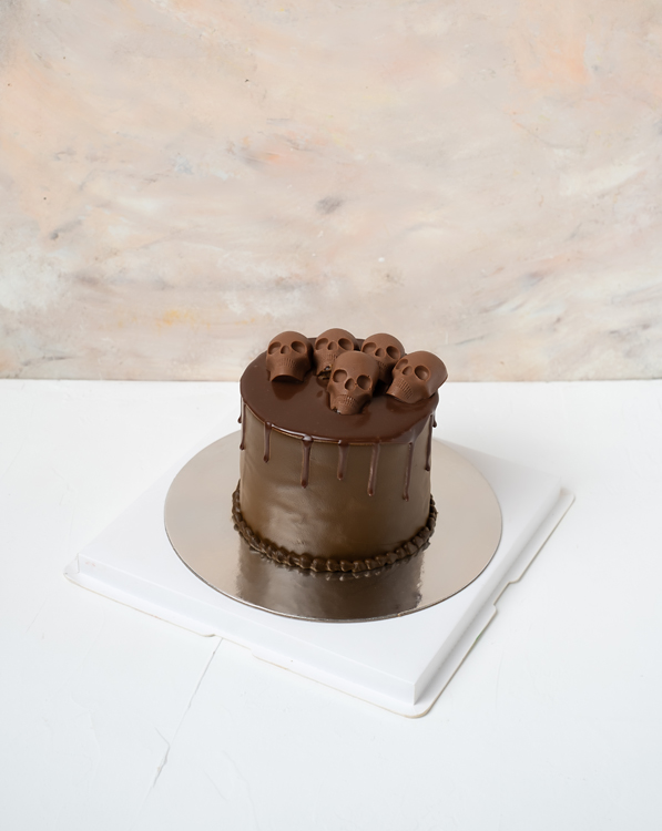 Chic and Creep Halloween Cake view 1