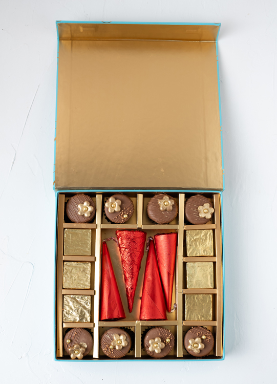 Cookies and Cracker Gift box view 4