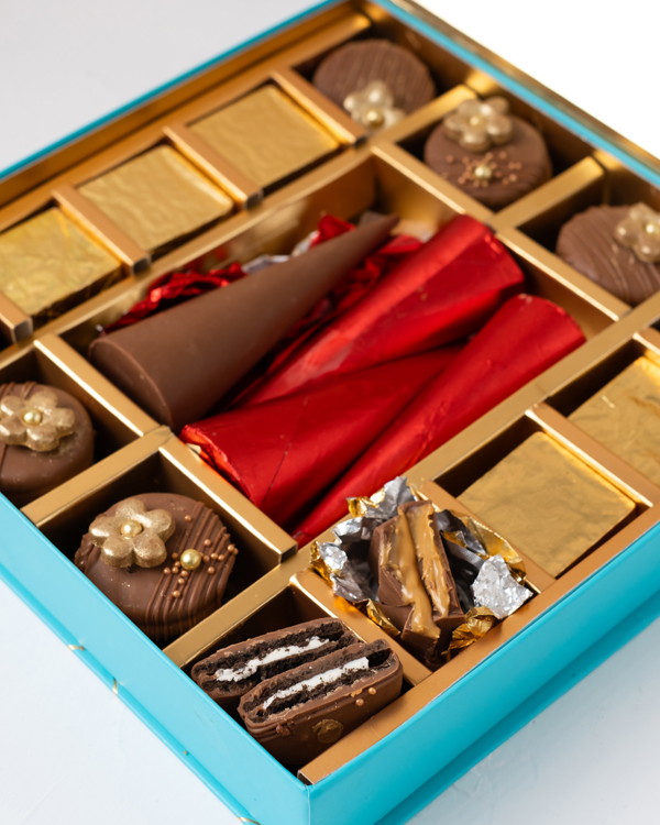 Cookies and Cracker Gift box view 5