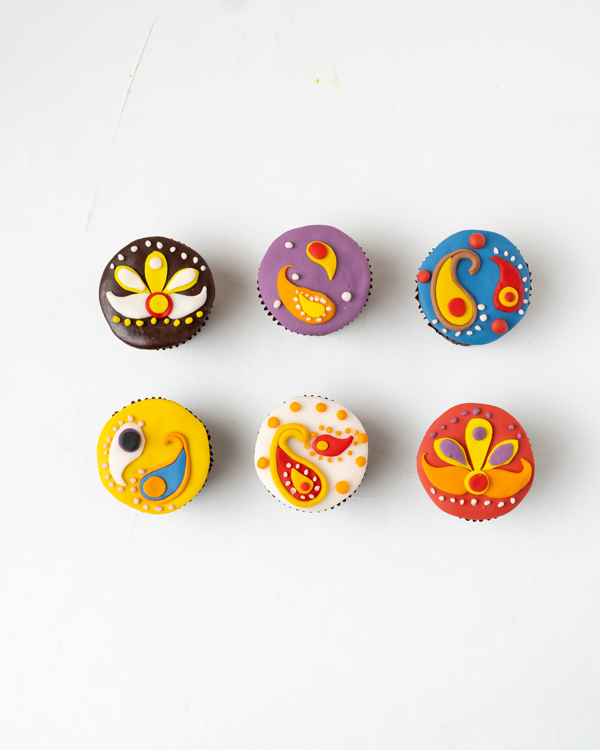 Diwali Theme Cupcakes view 4