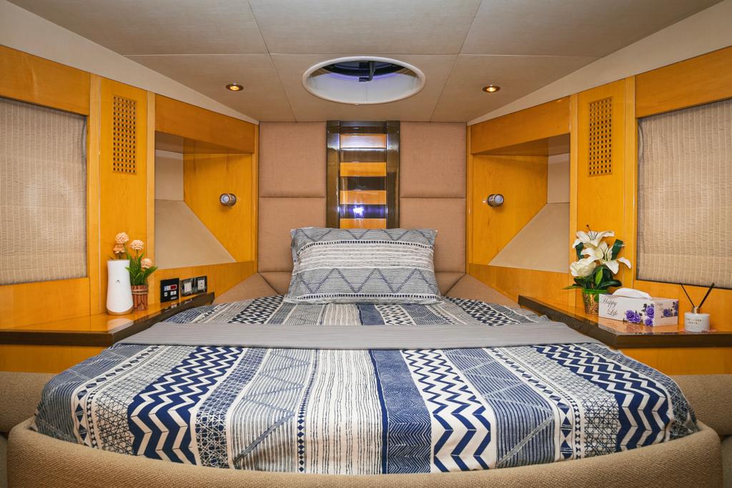Majesty Yacht 44 ft. view 5