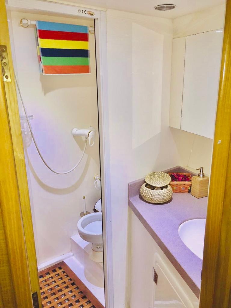 Yacht Majesty 48ft view 10