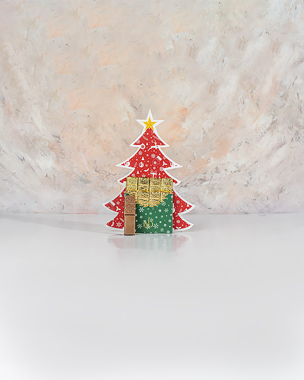 Red and Golden  Christmas Giveaway by NJD view 4